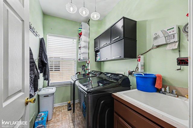 920 Cross Street, Oxford, MI 48371
