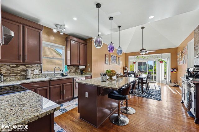 920 Cross Street, Oxford, MI 48371