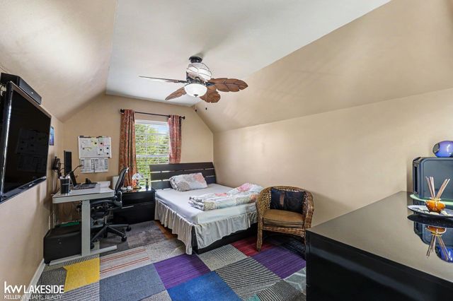 920 Cross Street, Oxford, MI 48371