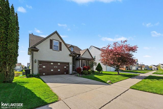 920 Cross Street, Oxford, MI 48371