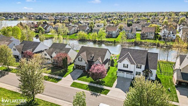 920 Cross Street, Oxford, MI 48371