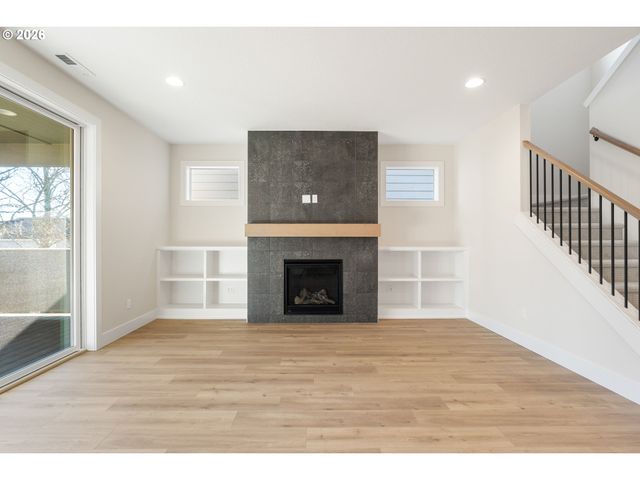 2888 Nw 114TH Ter, Portland, OR 97229