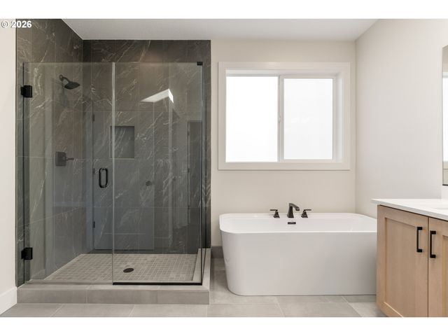 2888 Nw 114TH Ter, Portland, OR 97229