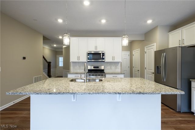 950-5 Memory Lane, Aurora, OH 44202