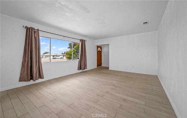13555 3rd, Yucaipa, CA 92399