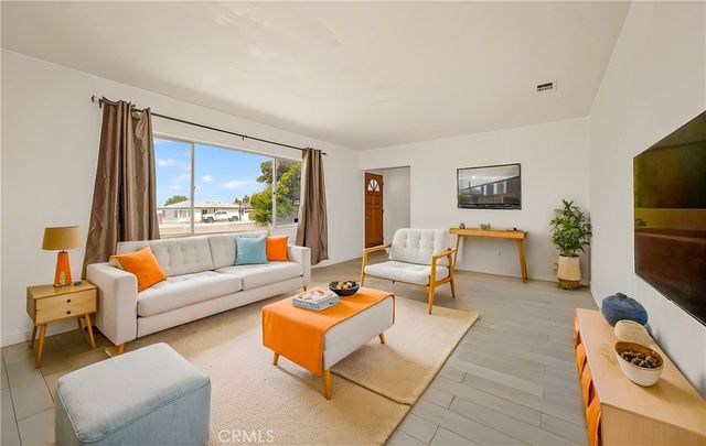 13555 3rd, Yucaipa, CA 92399