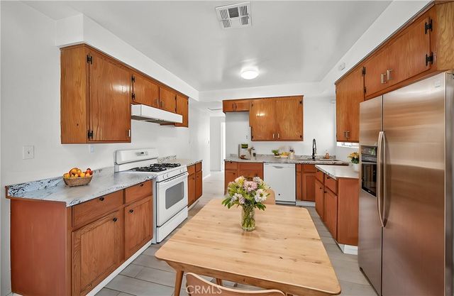 13555 3rd, Yucaipa, CA 92399
