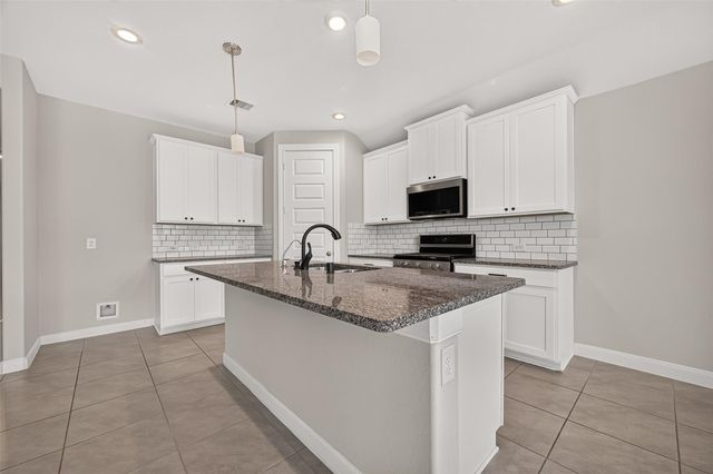 8915 Orchid Valley Way, Cypress, TX 77433