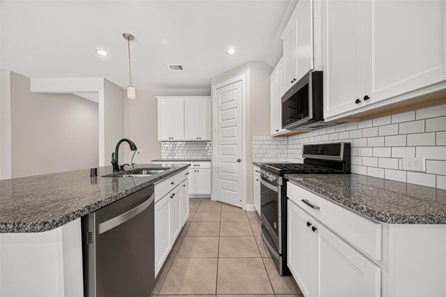 8915 Orchid Valley Way, Cypress, TX 77433
