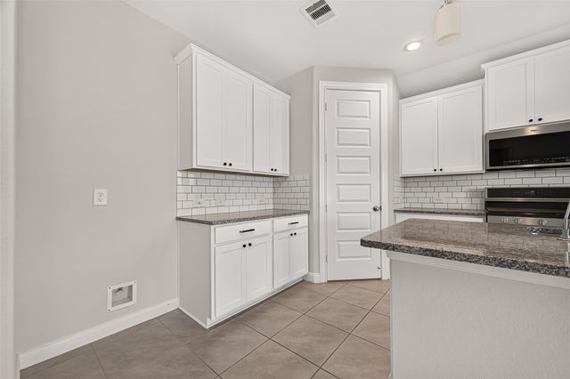 8915 Orchid Valley Way, Cypress, TX 77433