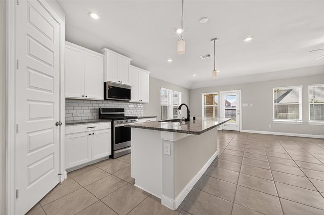 8915 Orchid Valley Way, Cypress, TX 77433