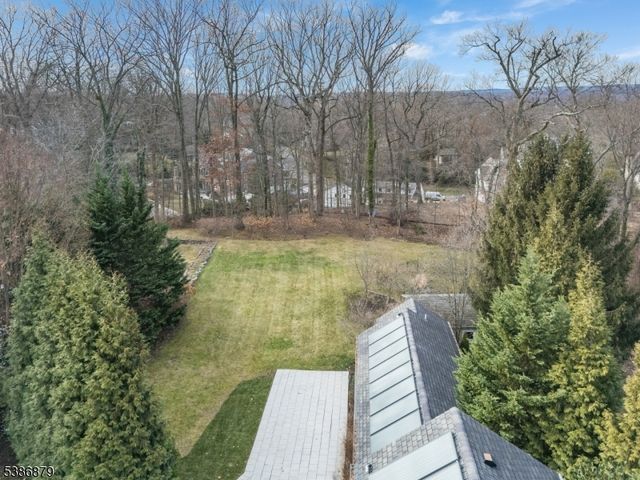 60 Fernwood Rd, Summit City, NJ 07901