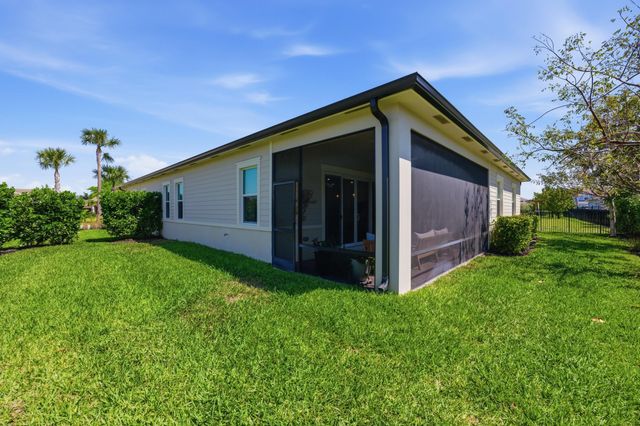 19230 Rolling Acres Road, Loxahatchee, FL 33470