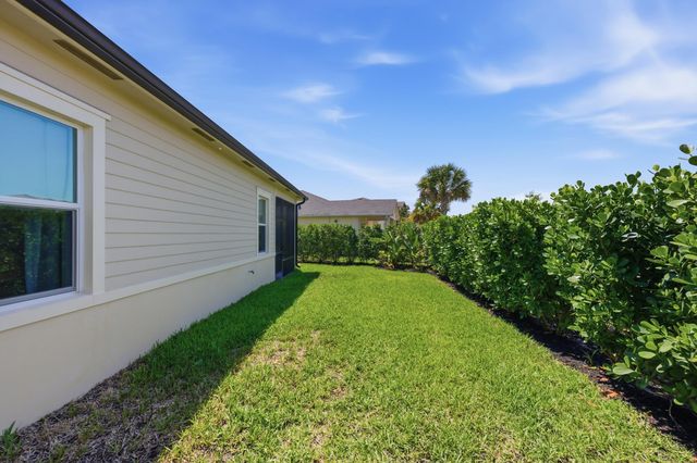 19230 Rolling Acres Road, Loxahatchee, FL 33470