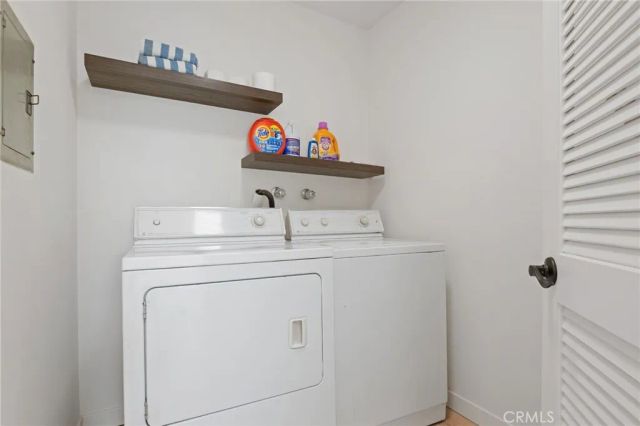 20737 Roscoe Boulevard 703, Winnetka, CA 91306