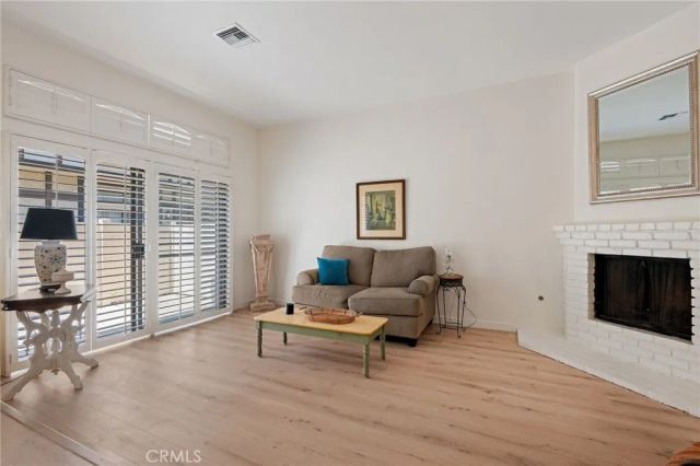 20737 Roscoe Boulevard 703, Winnetka, CA 91306
