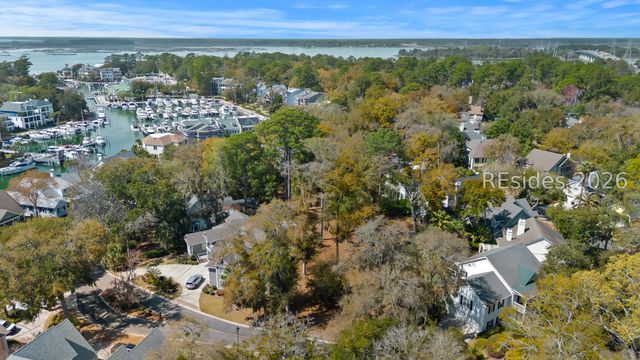 44 Sparwheel Ln, Hilton Head Island, SC 29926