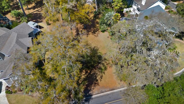 44 Sparwheel Ln, Hilton Head Island, SC 29926