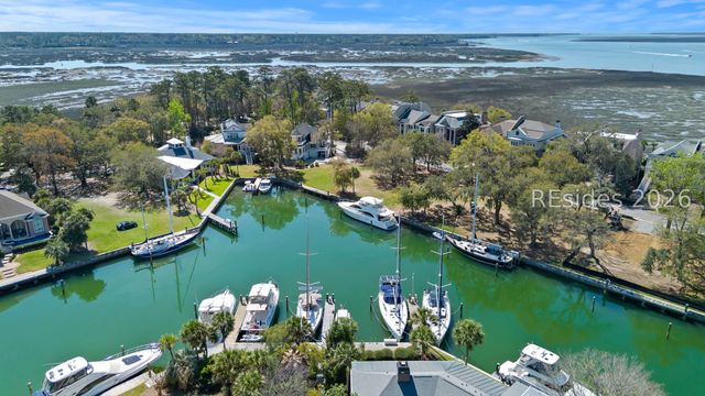 44 Sparwheel Ln, Hilton Head Island, SC 29926