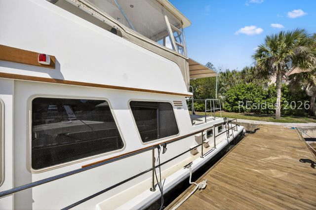 44 Sparwheel Ln, Hilton Head Island, SC 29926