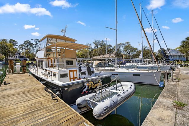 44 Sparwheel Ln, Hilton Head Island, SC 29926