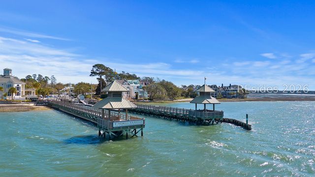 44 Sparwheel Ln, Hilton Head Island, SC 29926