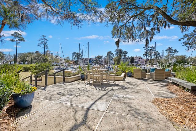 44 Sparwheel Ln, Hilton Head Island, SC 29926