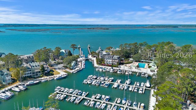 44 Sparwheel Ln, Hilton Head Island, SC 29926