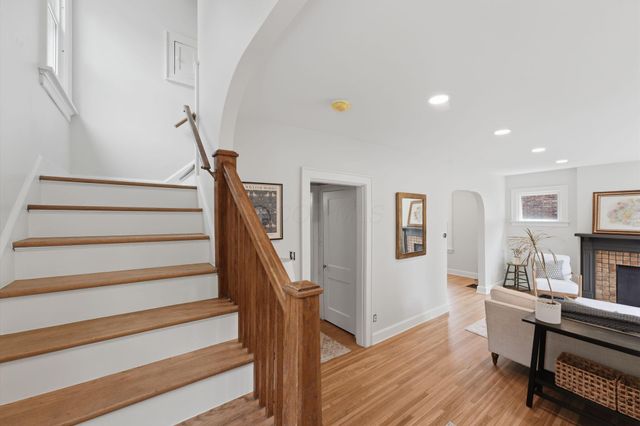 226 Fallis Road, Columbus, OH 43214