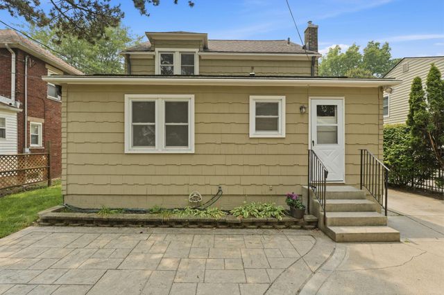 226 Fallis Road, Columbus, OH 43214