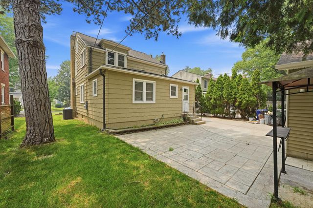 226 Fallis Road, Columbus, OH 43214
