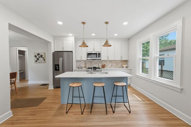 226 Fallis Road, Columbus, OH 43214