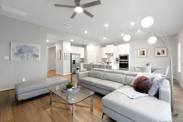 13107 Braxon, San Antonio, TX 78253