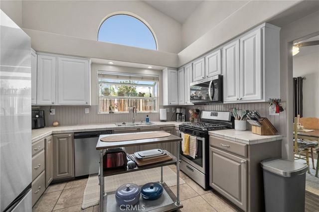 12884 Bordeaux Court, Moreno Valley, CA 92555