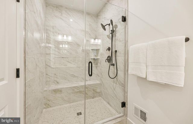 15453 PINK TOPAZ LN, Haymarket, VA 20169