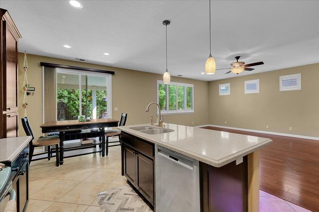 1243 Santa Barbara, Yuba City, CA 95991