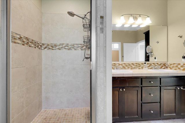 1243 Santa Barbara, Yuba City, CA 95991