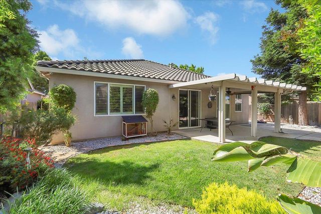 1243 Santa Barbara, Yuba City, CA 95991