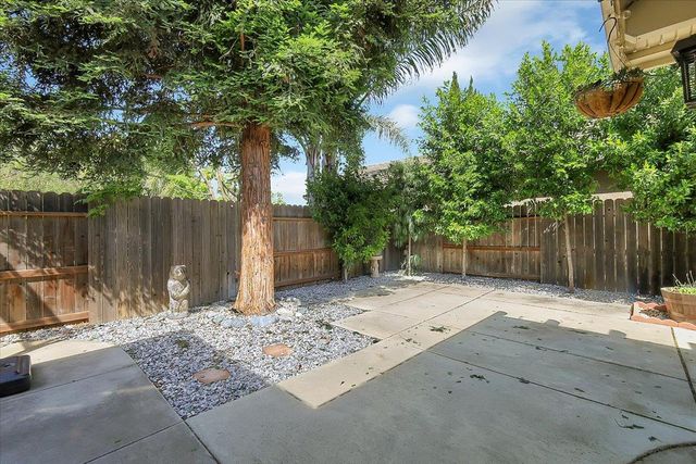 1243 Santa Barbara, Yuba City, CA 95991