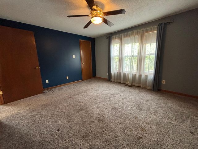 219 S 9th Street, Montevideo, MN 56265