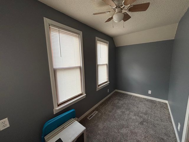 219 S 9th Street, Montevideo, MN 56265