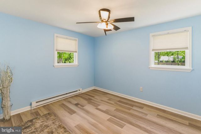 1621 SUNSET AVE, Williamstown, NJ 08094