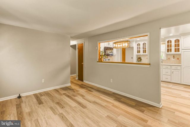 1621 SUNSET AVE, Williamstown, NJ 08094
