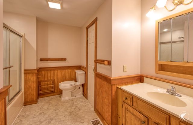 10 Lawrence Way, Wilmington, NY 12997