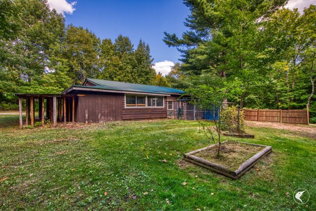 10 Lawrence Way, Wilmington, NY 12997