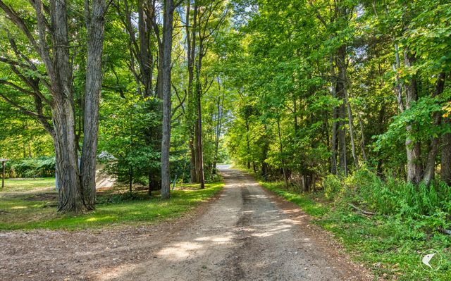 10 Lawrence Way, Wilmington, NY 12997