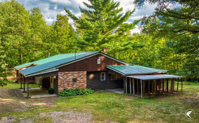 10 Lawrence Way, Wilmington, NY 12997