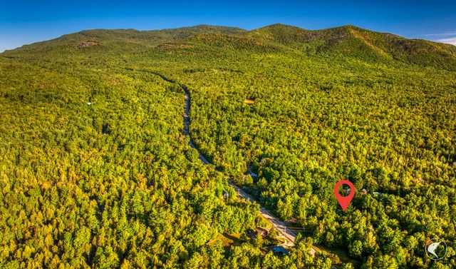 10 Lawrence Way, Wilmington, NY 12997