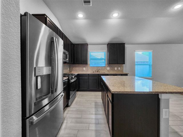 6422 Leaning Cypress Trail, Humble, TX 77338