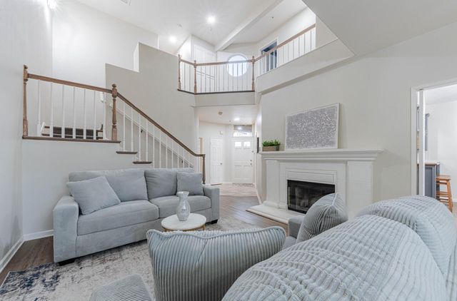 949 Nantucket Boulevard 1, Salinas, CA 93906